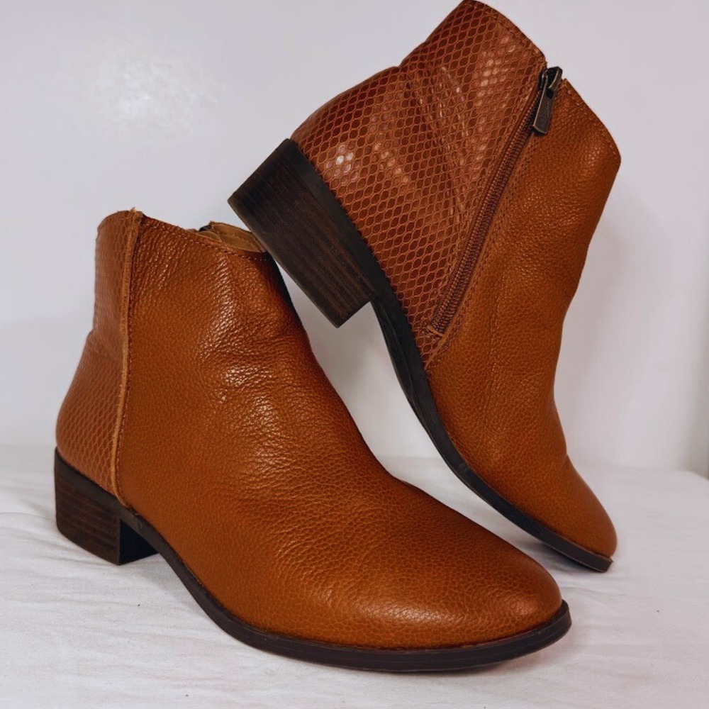 Sun Stone Jolene Cognac Brown Leather Western Ankle Zip Boots Womens 8 JOLENE